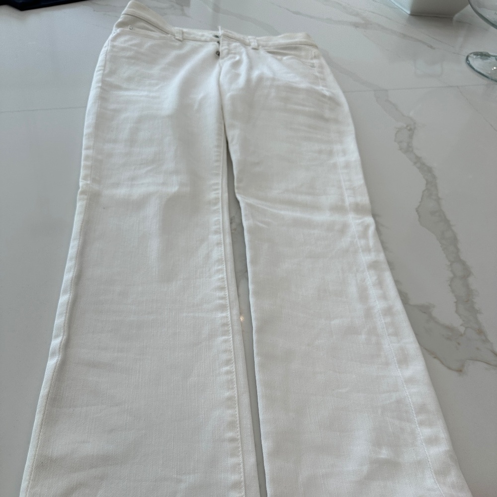 white jeans slacks size 25 from 7 of all mankind